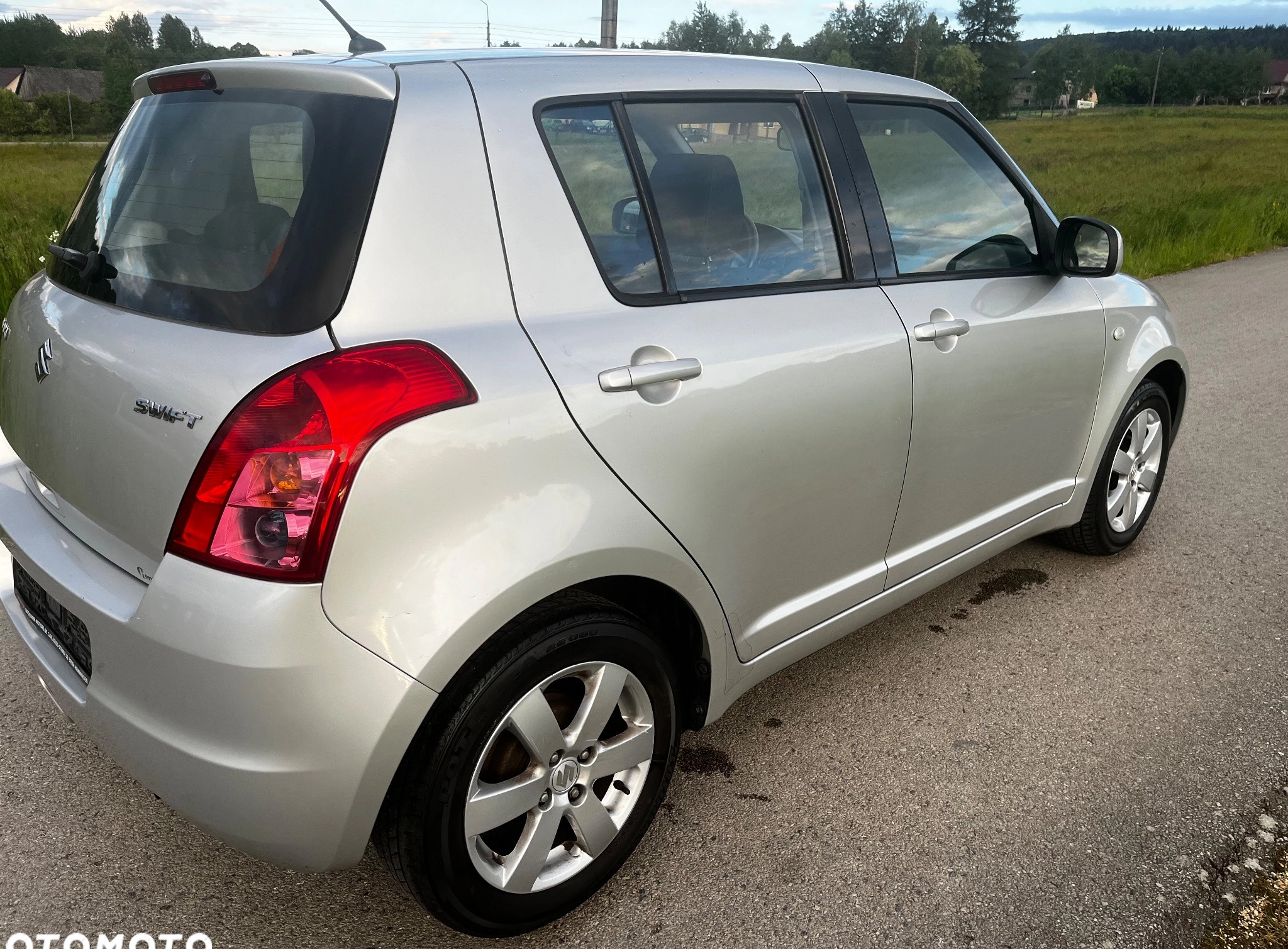 Suzuki Swift cena 17999 przebieg: 143000, rok produkcji 2009 z Kargowa małe 121